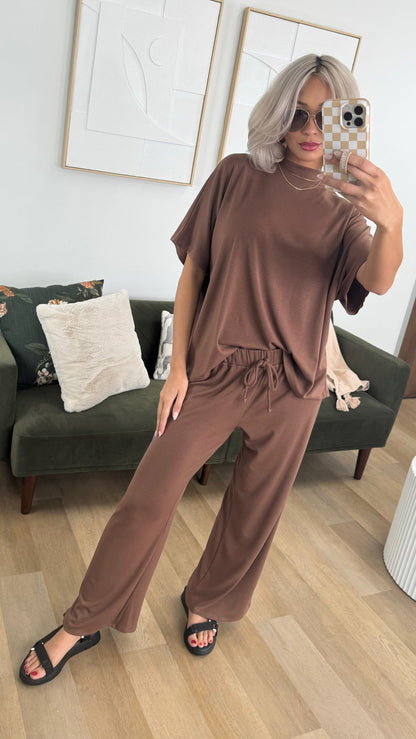 Travel Pant in Cocoa Clothing Holley Girl 