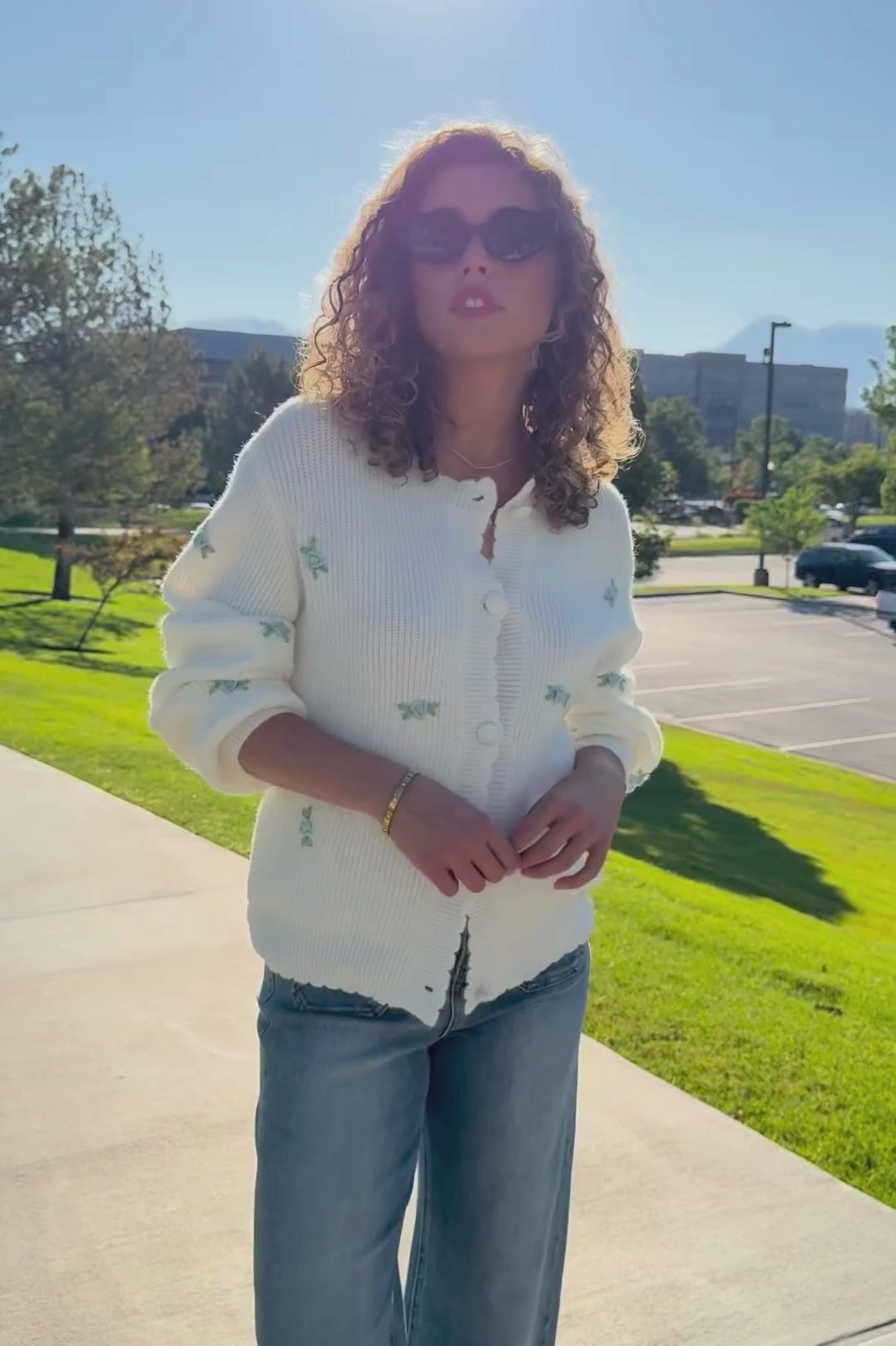 Bonnet Cardigan