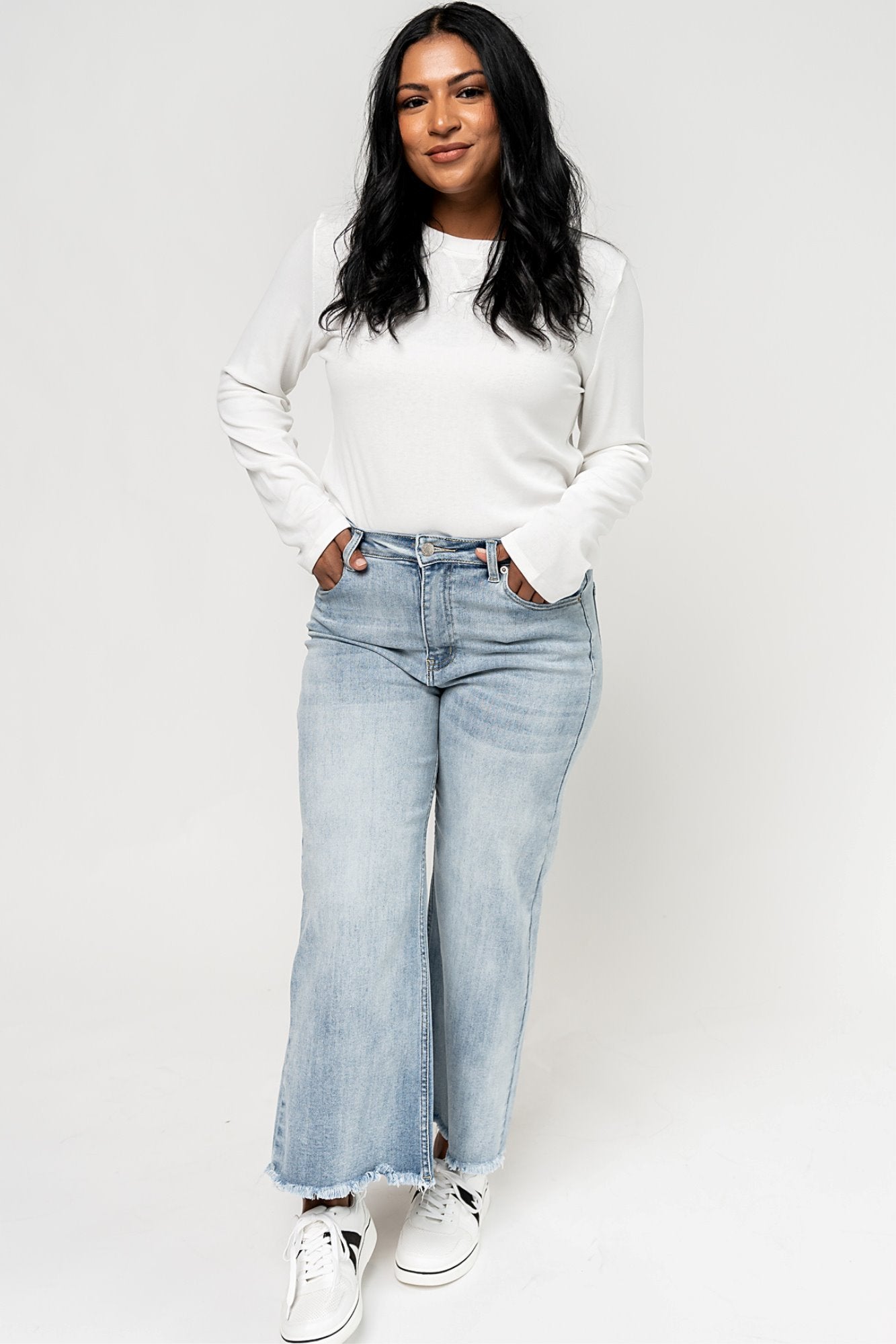 Griffin Jeans in Light Denim Holley Girl 