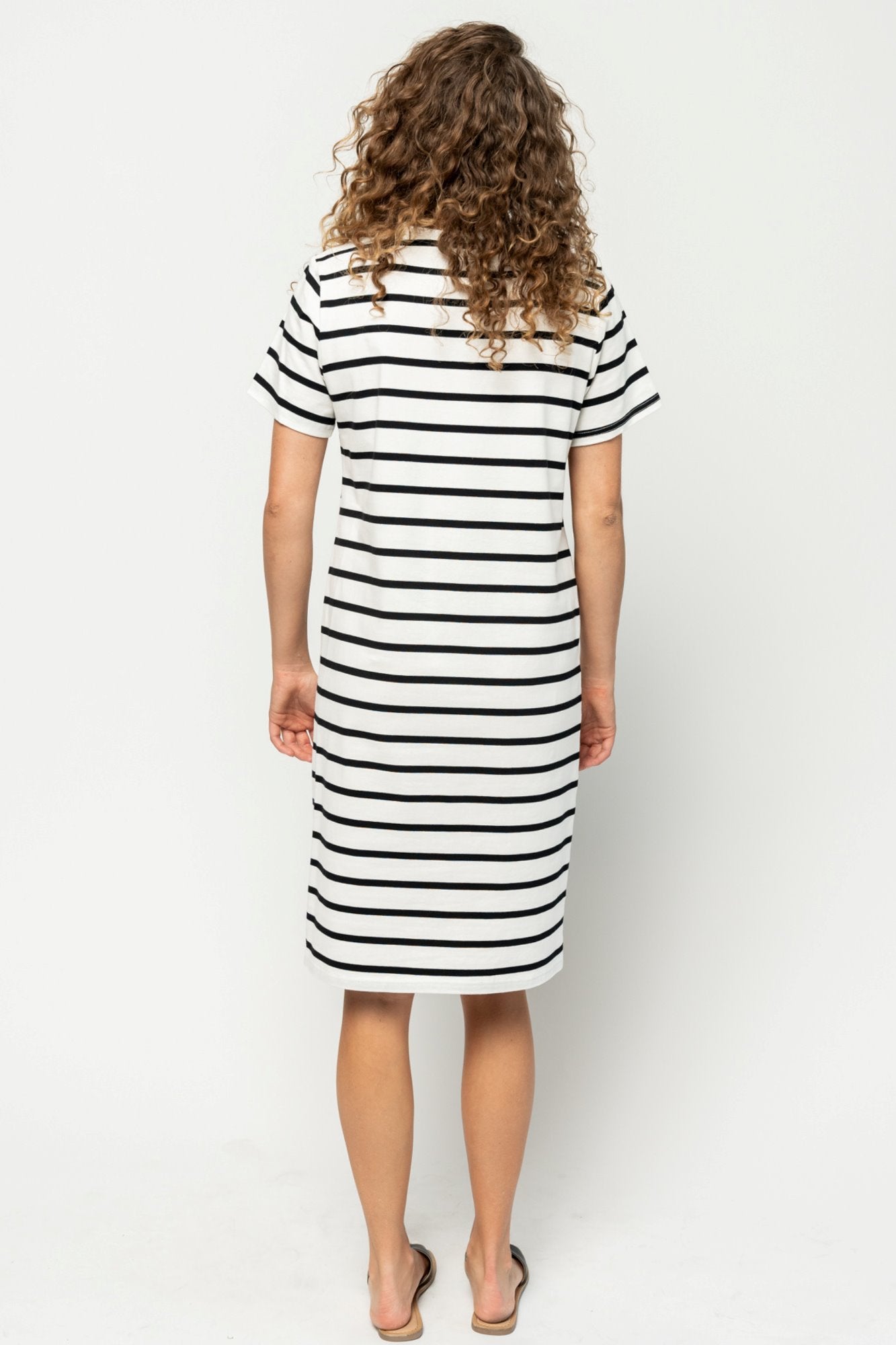 Bailey Dress in White Holley Girl 