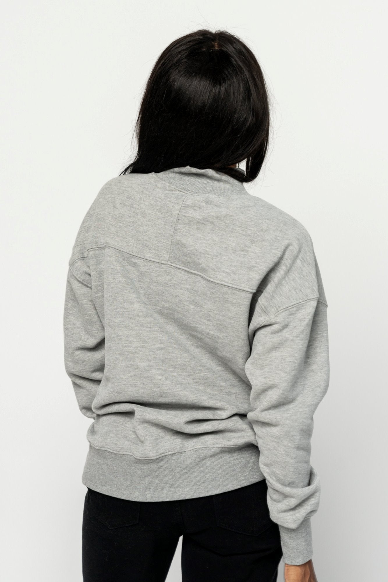 Mika Pullover in Grey Holley Girl 