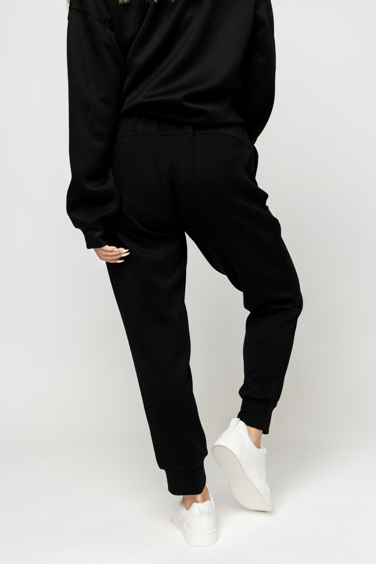 HOLLEY GIRL - Knox Joggers in Black – Holley Girl