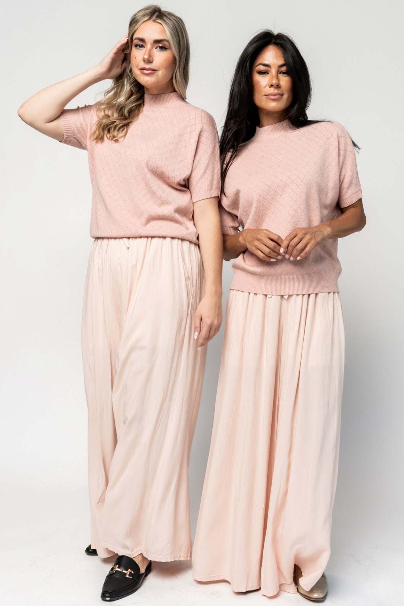 Laurel Sweater in Rose Holley Girl 
