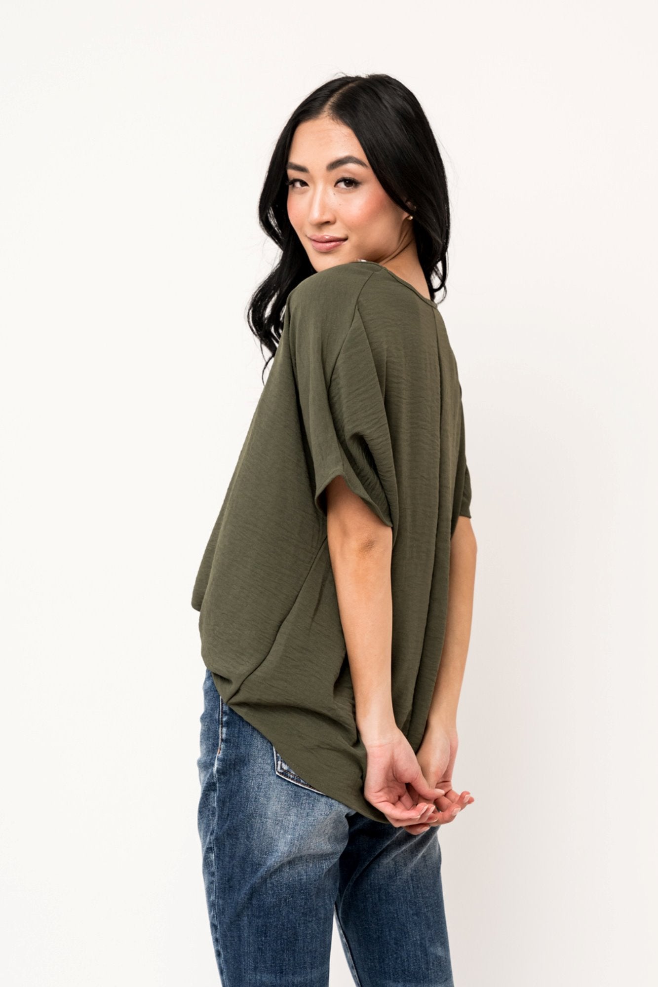 Haven Blouse in Olive Holley Girl 