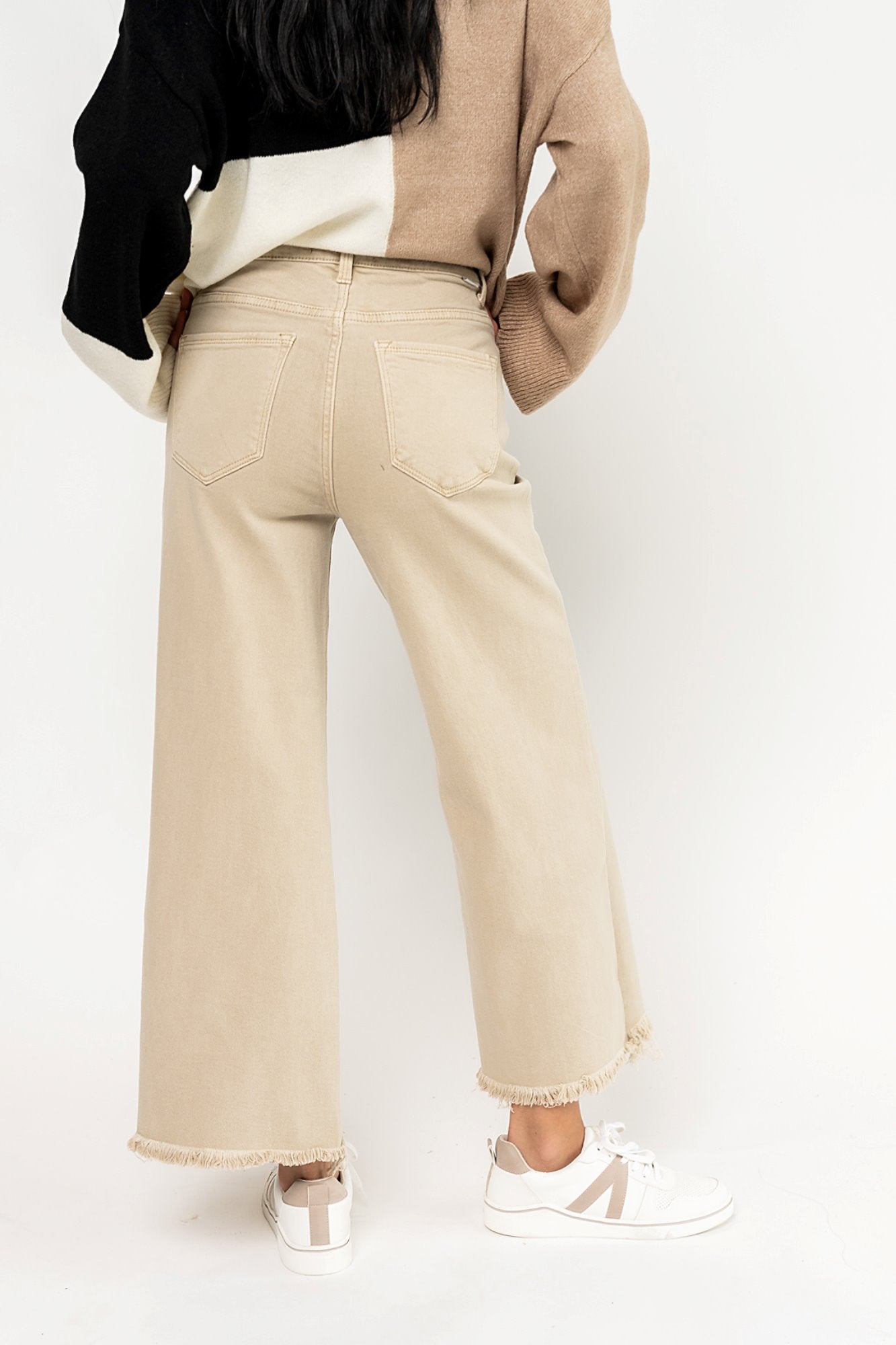 Kenna Jeans in Khaki Holley Girl 