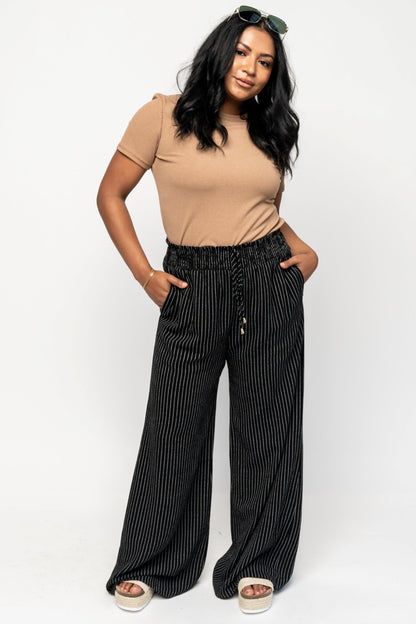 Maxwell Pant in Black Holley Girl 