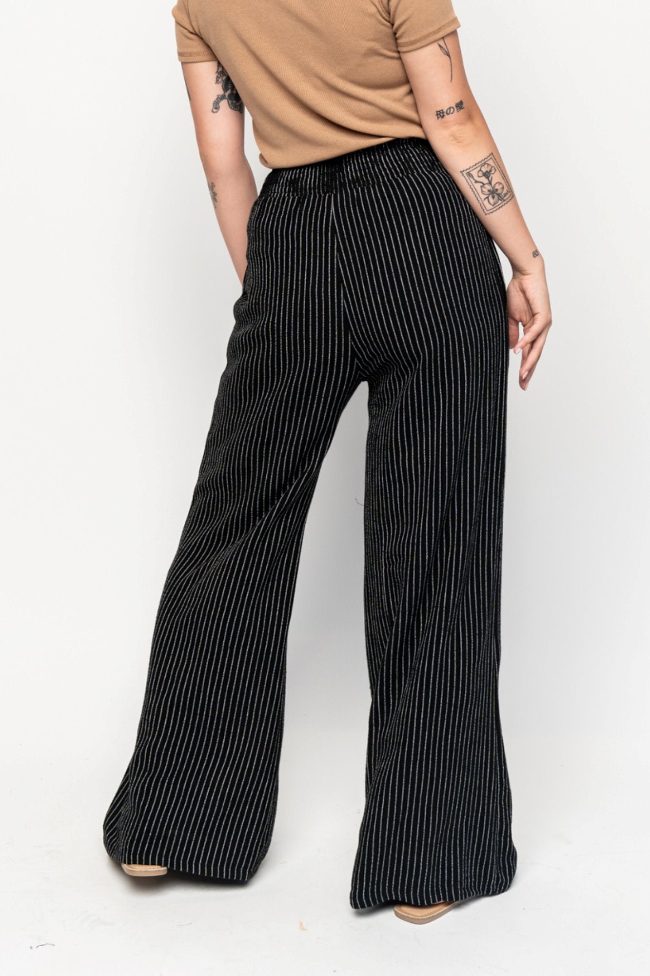 Maxwell Pant in Black Holley Girl 