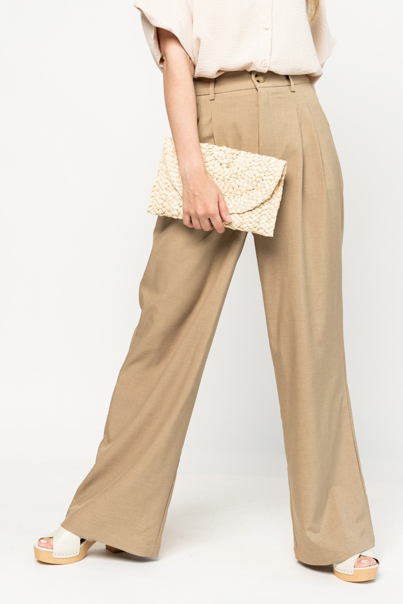 Jaxs Pant in Tan Holley Girl 