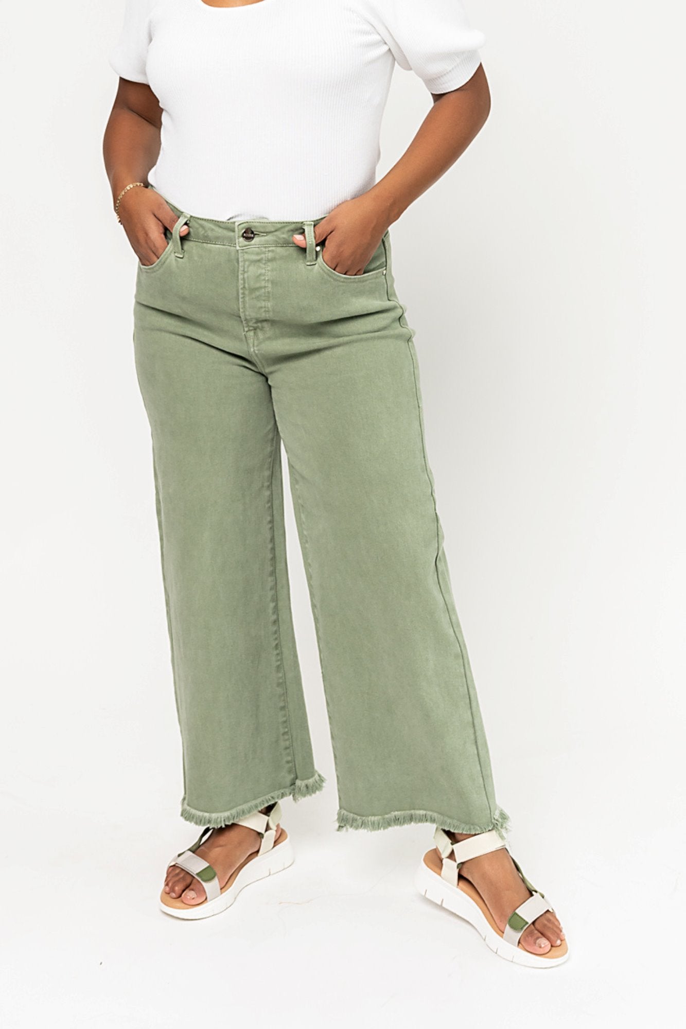 Kenna Jeans in Olive Holley Girl 