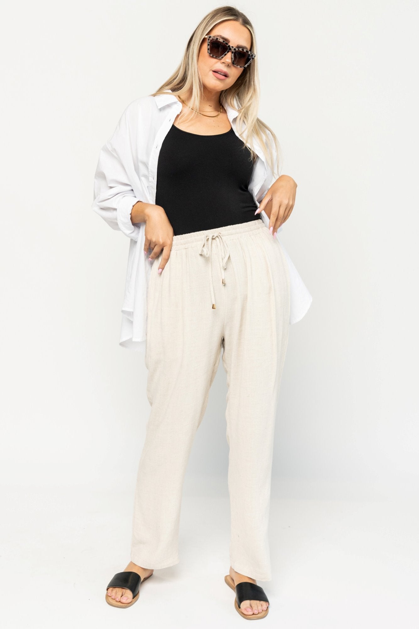 Truett Pant in Natural Holley Girl 