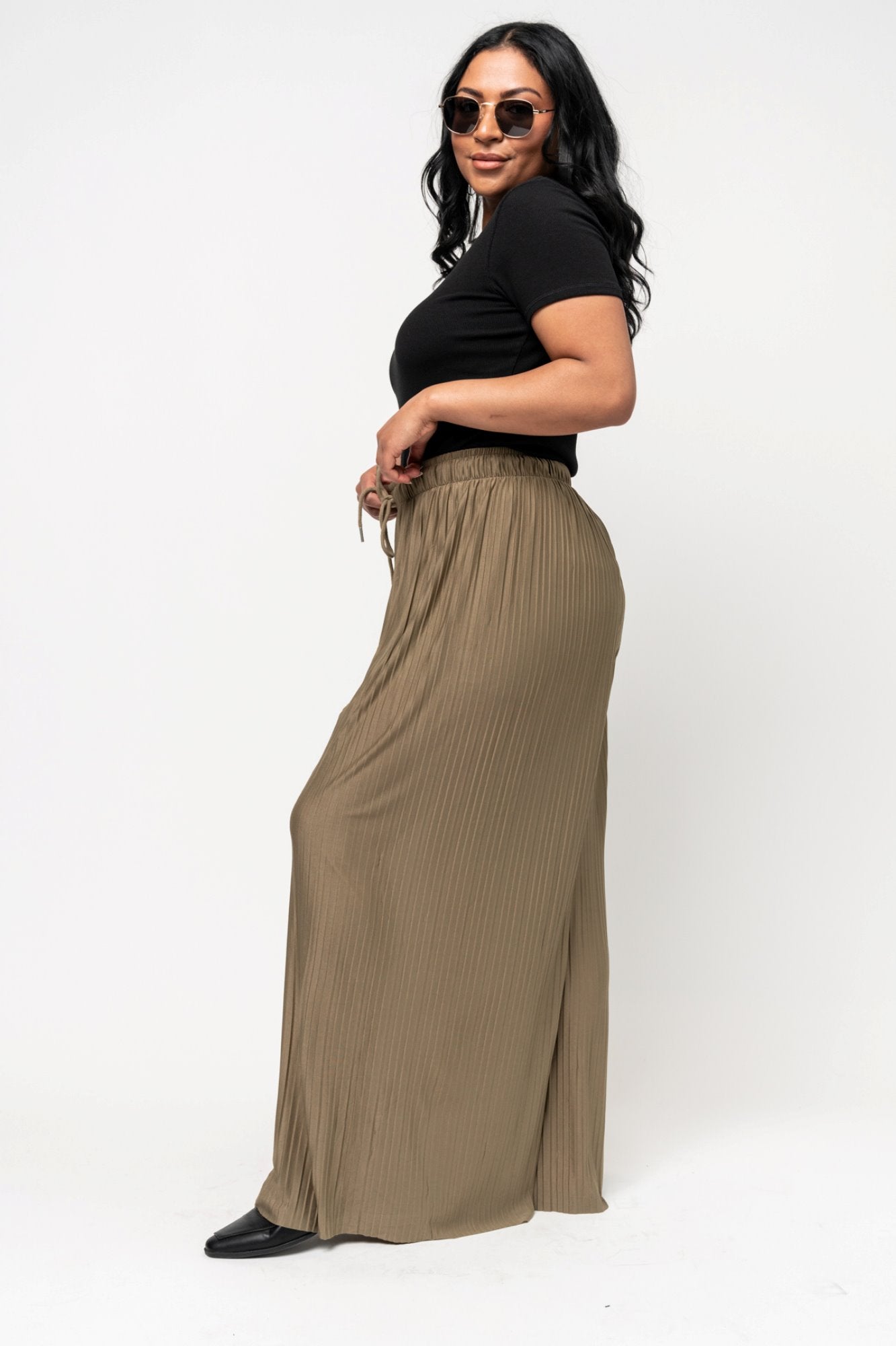 Milana Pant in Olive Holley Girl 