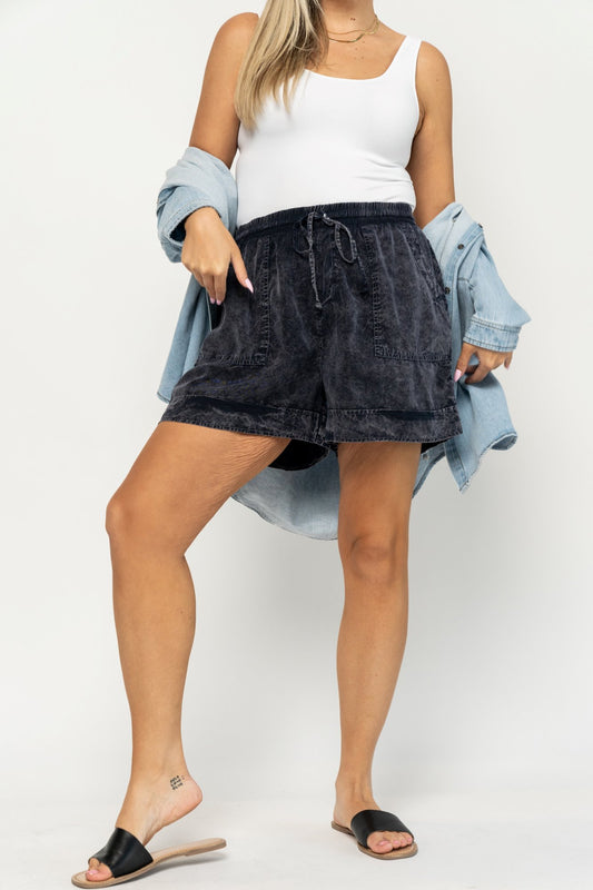 Dixie Shorts in Navy Holley Girl 